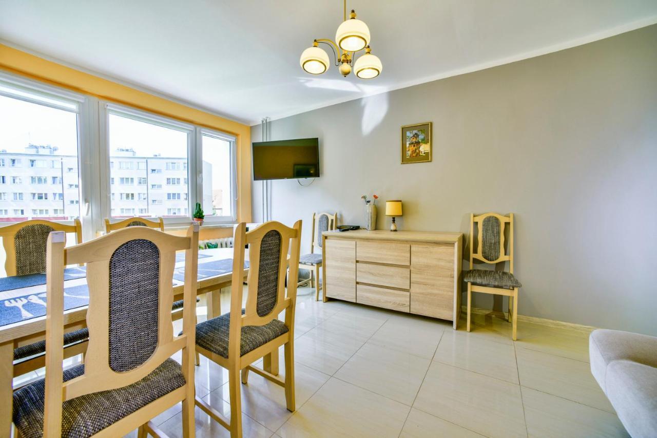 Apartament U Joli W Kolobrzegu Podczele - 2 Sypialnie, 50M2, Wifi I Parking Za Darmo! ภายนอก รูปภาพ