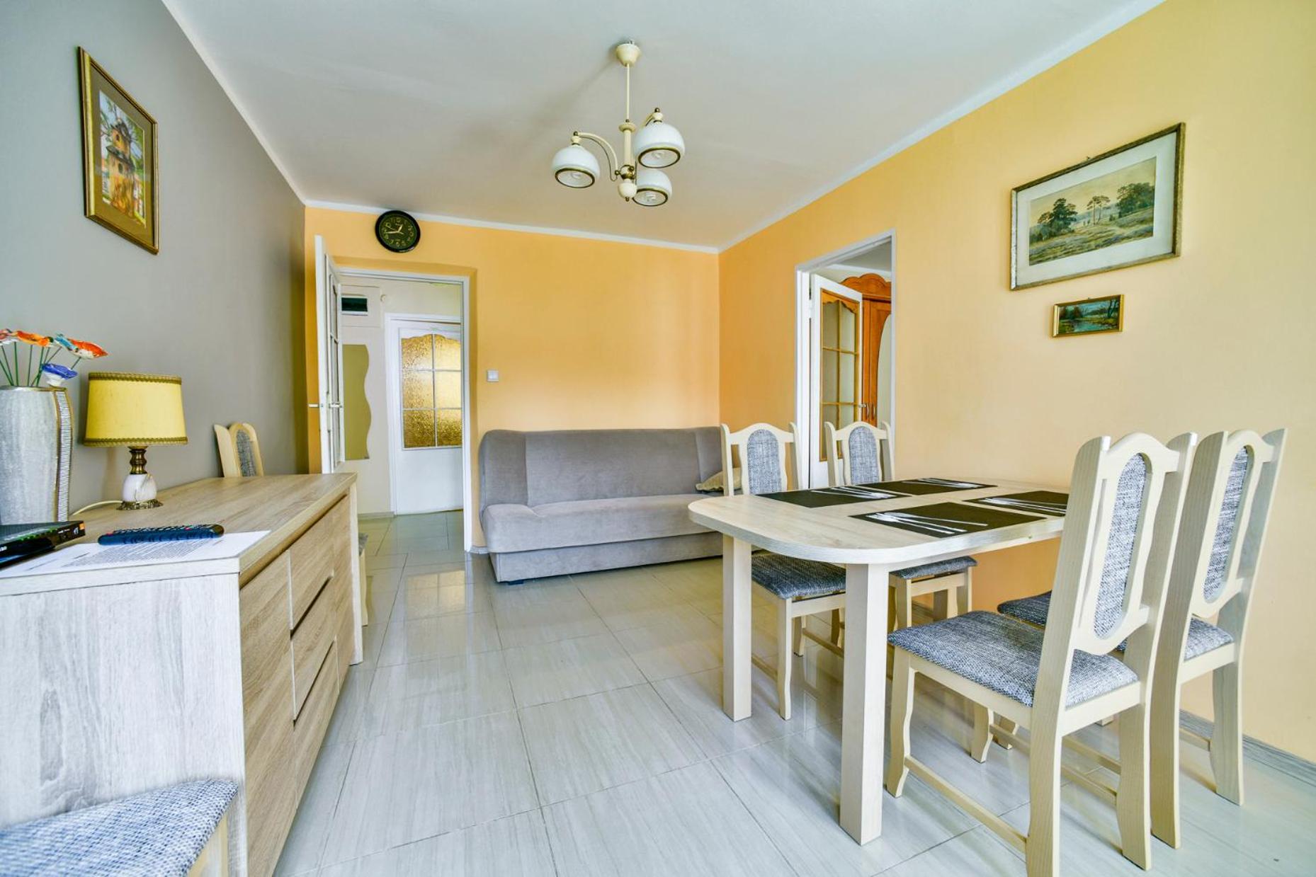 Apartament U Joli W Kolobrzegu Podczele - 2 Sypialnie, 50M2, Wifi I Parking Za Darmo! ภายนอก รูปภาพ